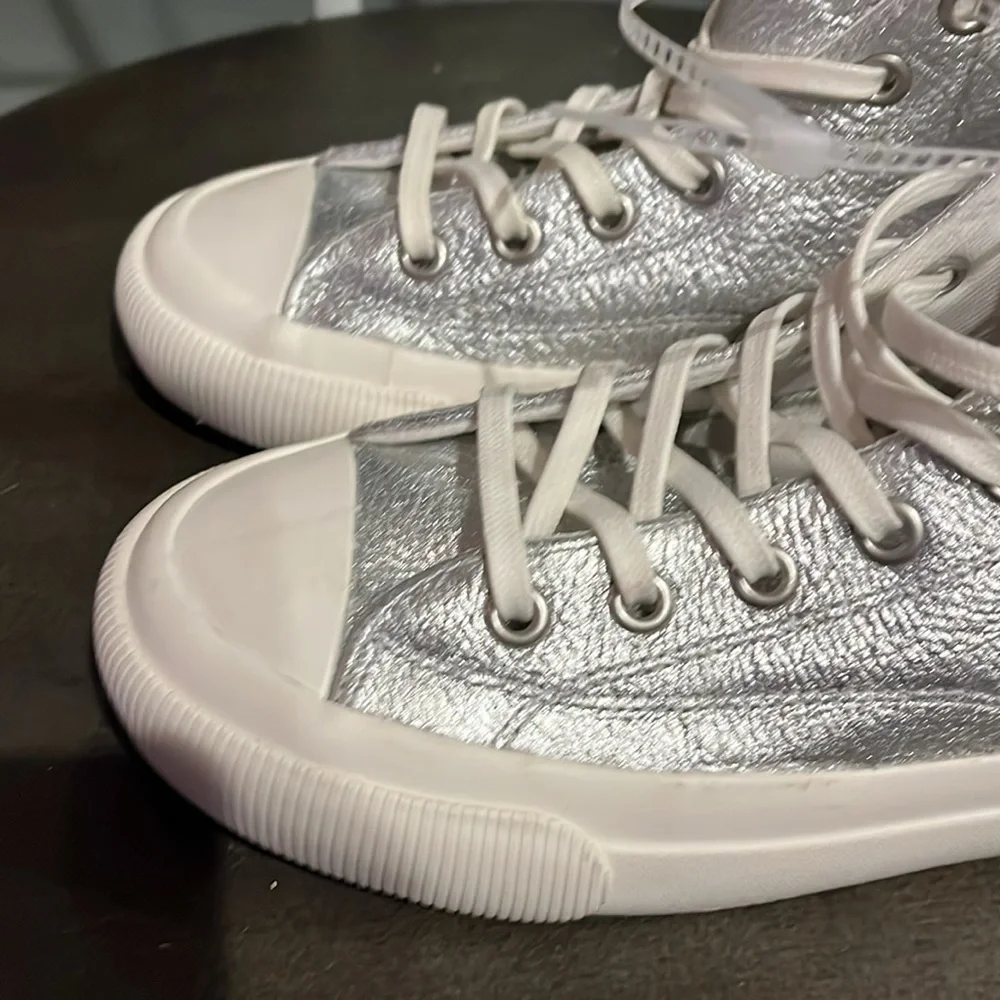 P.F‎ Flyers NWOT limited edition metallic silver high top sandlot unisex